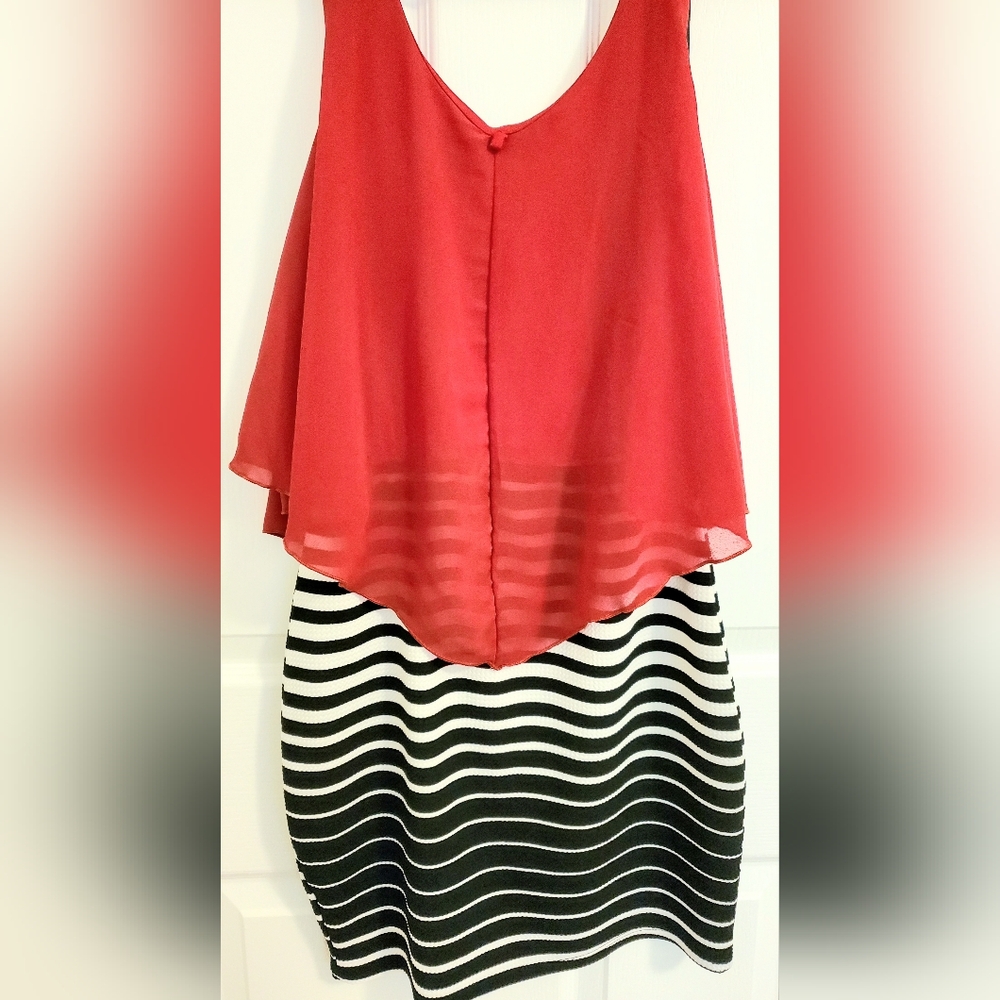 Papaya Red Short Sleeve Bodycon Dress Medium